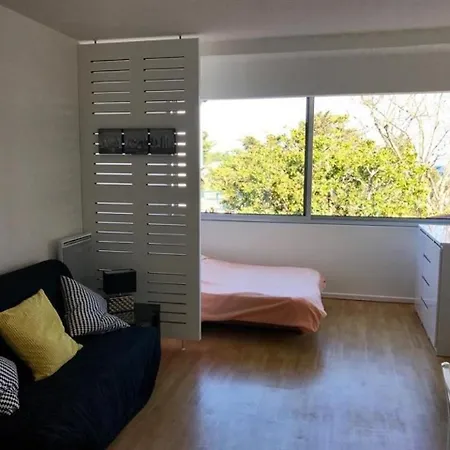 Ibigniarry A2- Quartier Calme Avec Piscine Collective Appartamento *